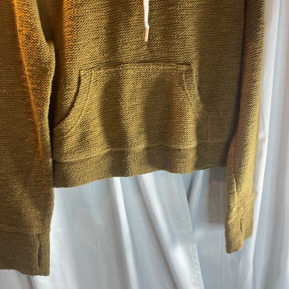 Offline by Aerie Mock Neck pull over sweater Size Medium - Picture 3 of 6